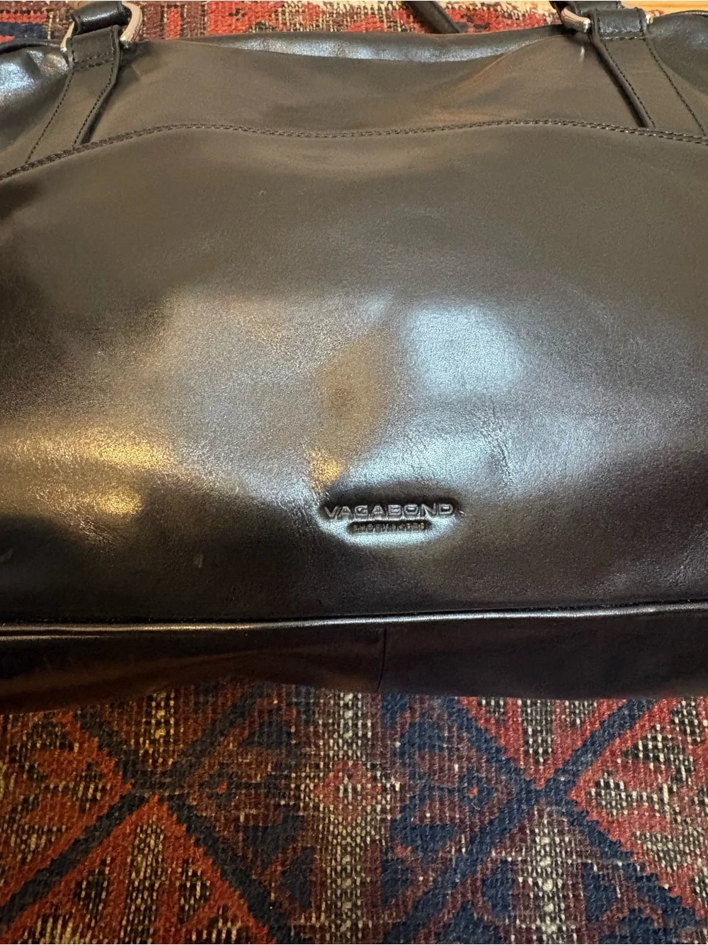 Vagabond sleek black